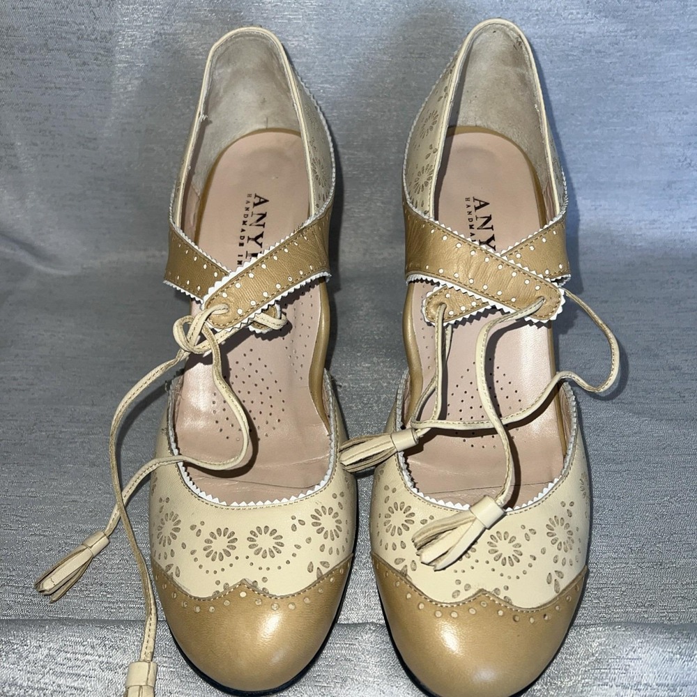 Anyi Lu Tango Shoes, 30's Style/ Nude Beige Spectator. w/ Ties - 9.5US/ 39.5EU